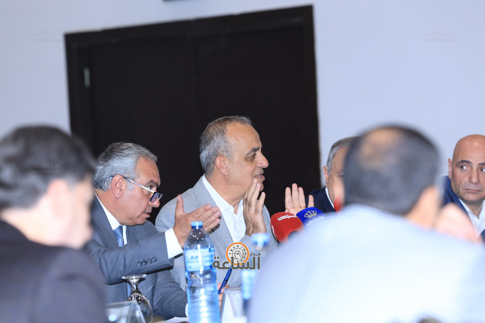 Madar Al-Saa Images 0.09337141196693155