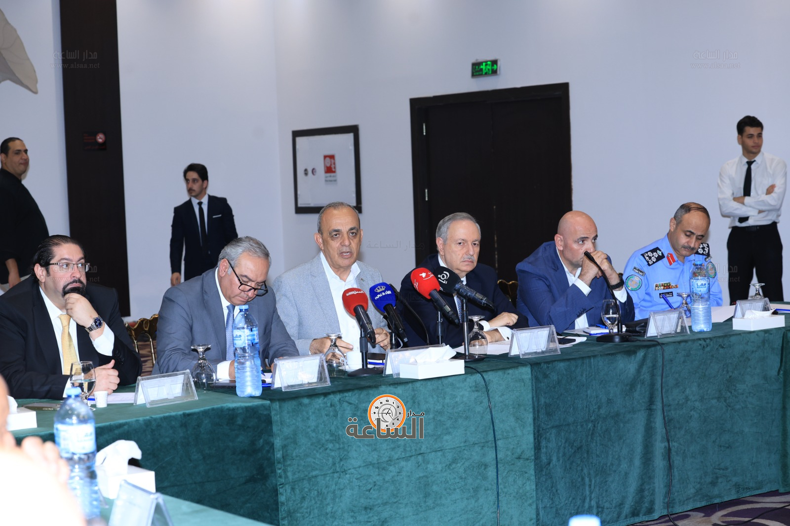 Madar Al-Saa Images 0.9441463584093397