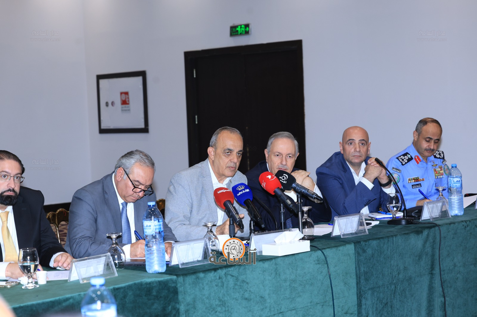 Madar Al-Saa Images 0.4227459282517586