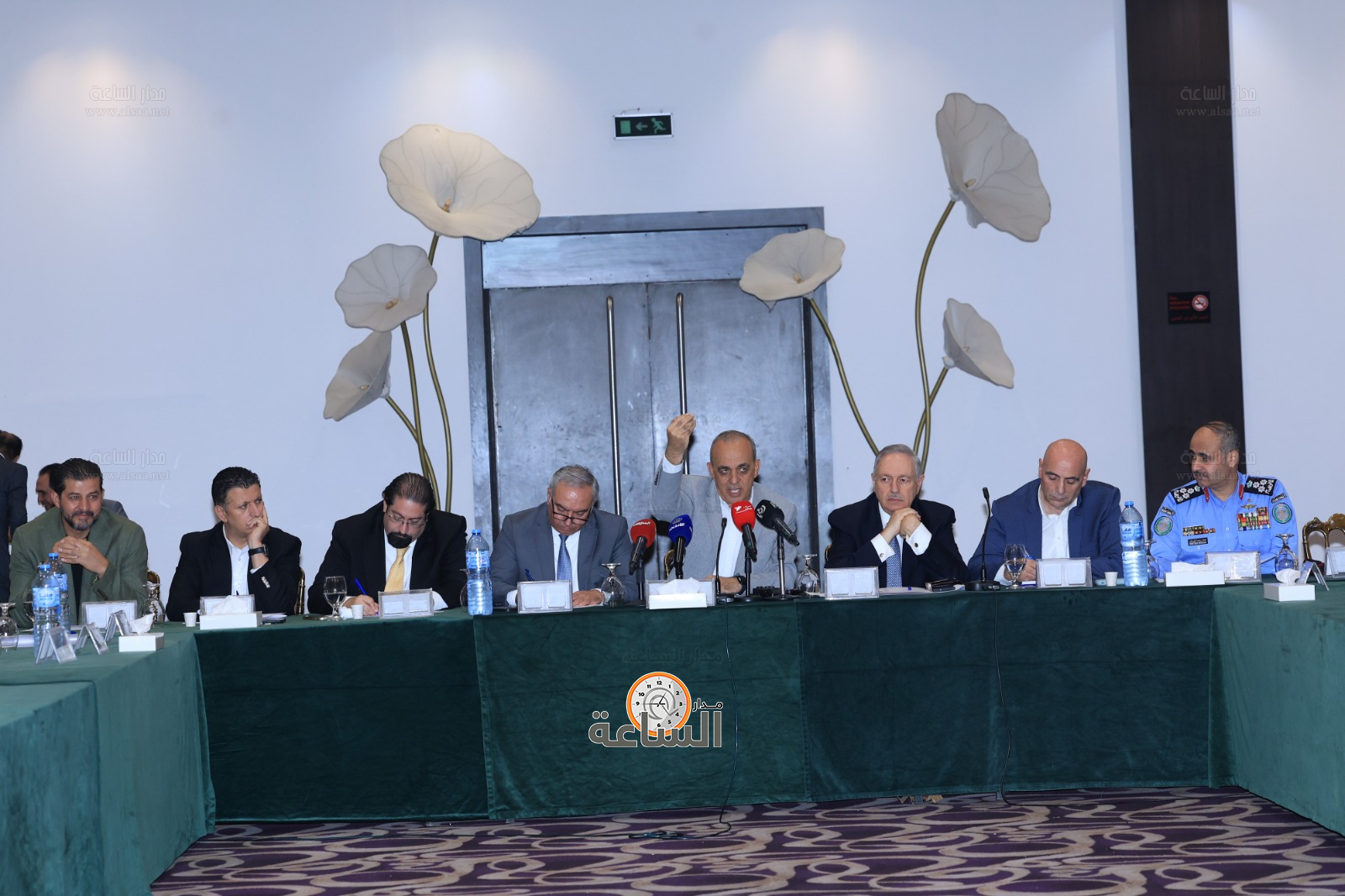 Madar Al-Saa Images 0.38727783701754104