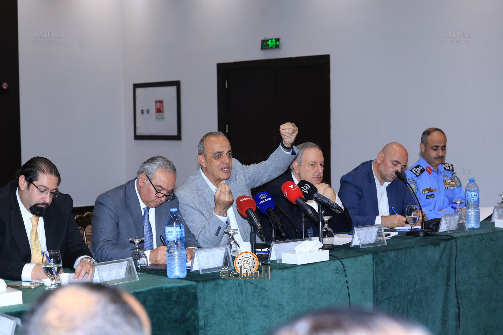 Madar Al-Saa Images 0.7573001646569246