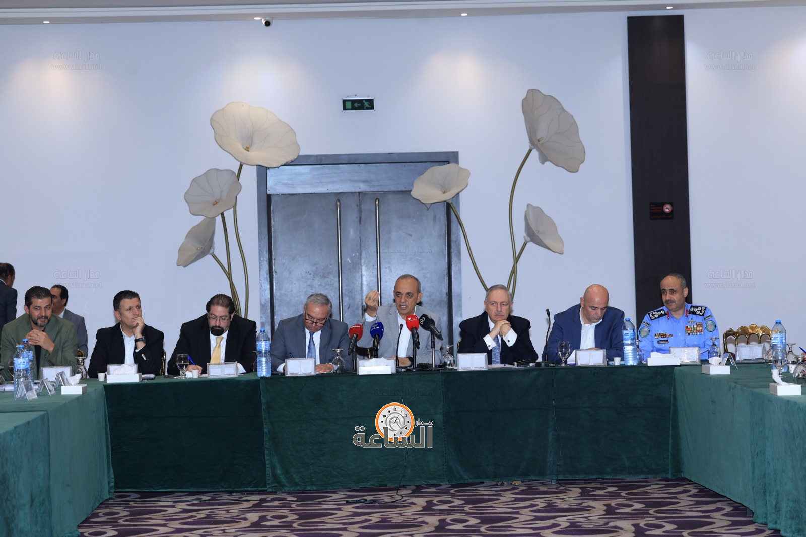 Madar Al-Saa Images 0.4590222894215471