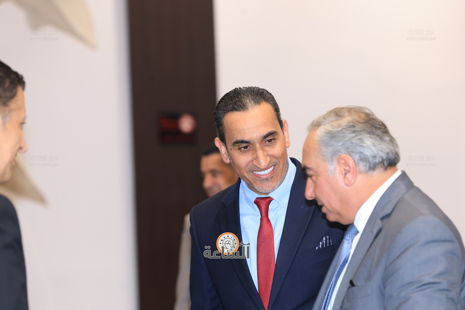 Madar Al-Saa Images 0.32997419692479735