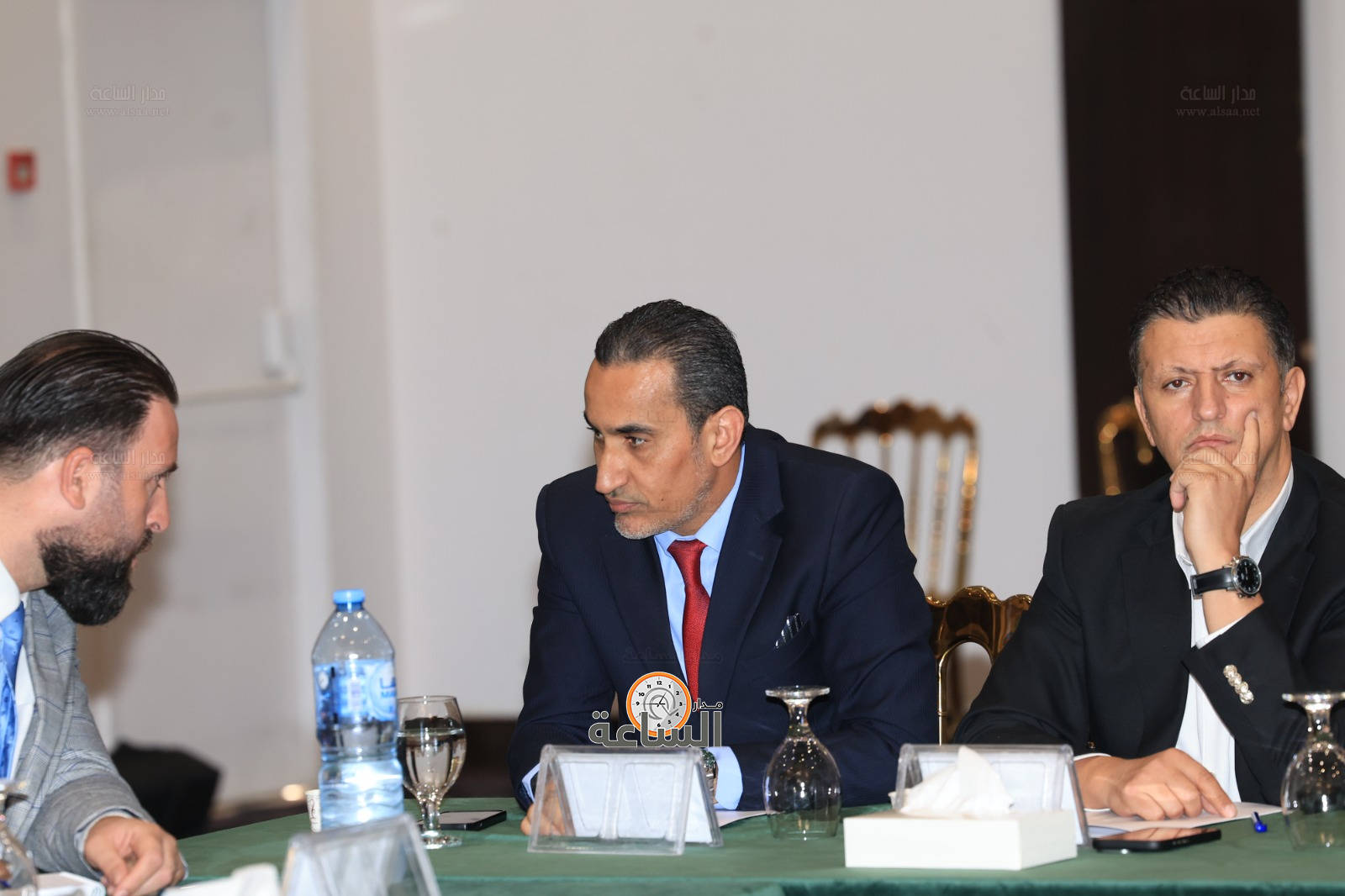 Madar Al-Saa Images 0.4402196159092703