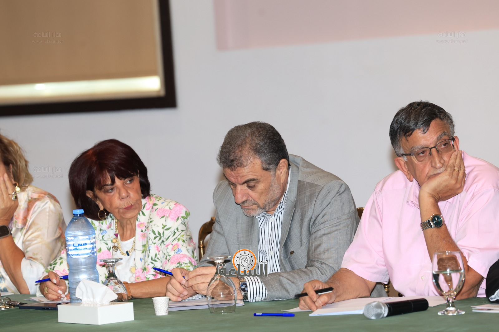 Madar Al-Saa Images 0.7247874248626729