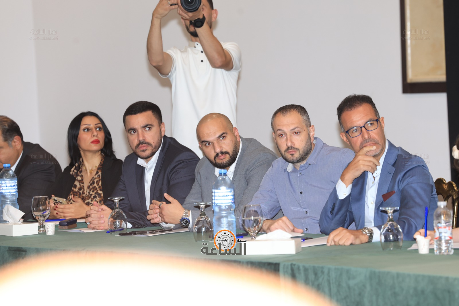 Madar Al-Saa Images 0.516553048121292