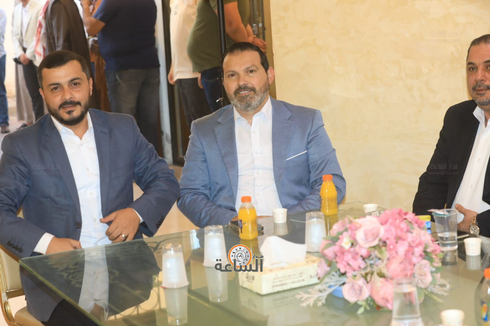 Madar Al-Saa Images 0.16344456403791452