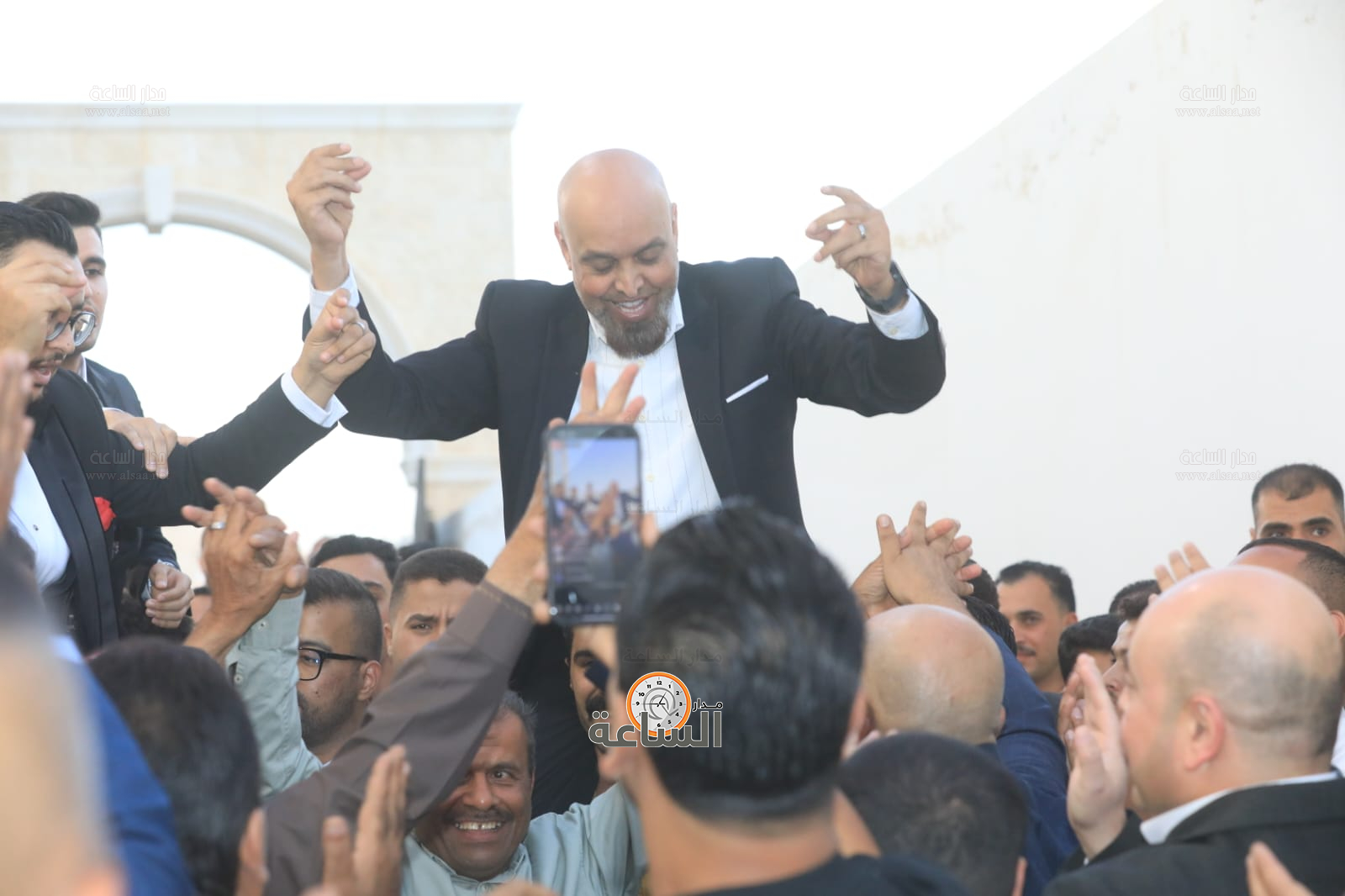 Madar Al-Saa Images 0.09751489149654091