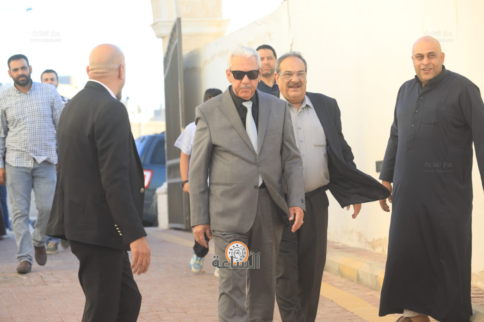 Madar Al-Saa Images 0.06101724863722169