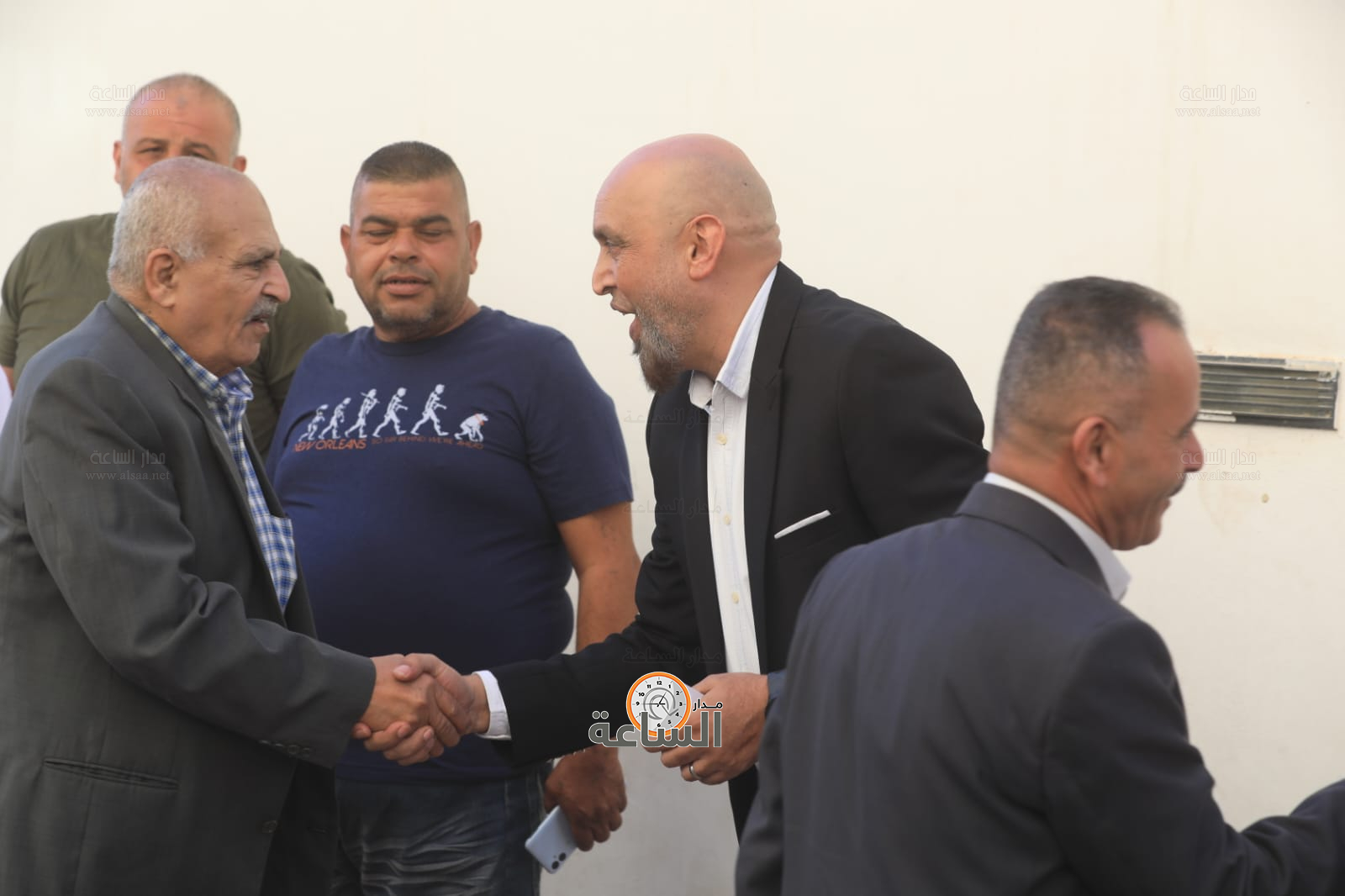 Madar Al-Saa Images 0.4565605268533598