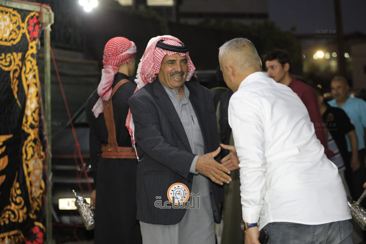 Madar Al-Saa Images 0.20057487364106097