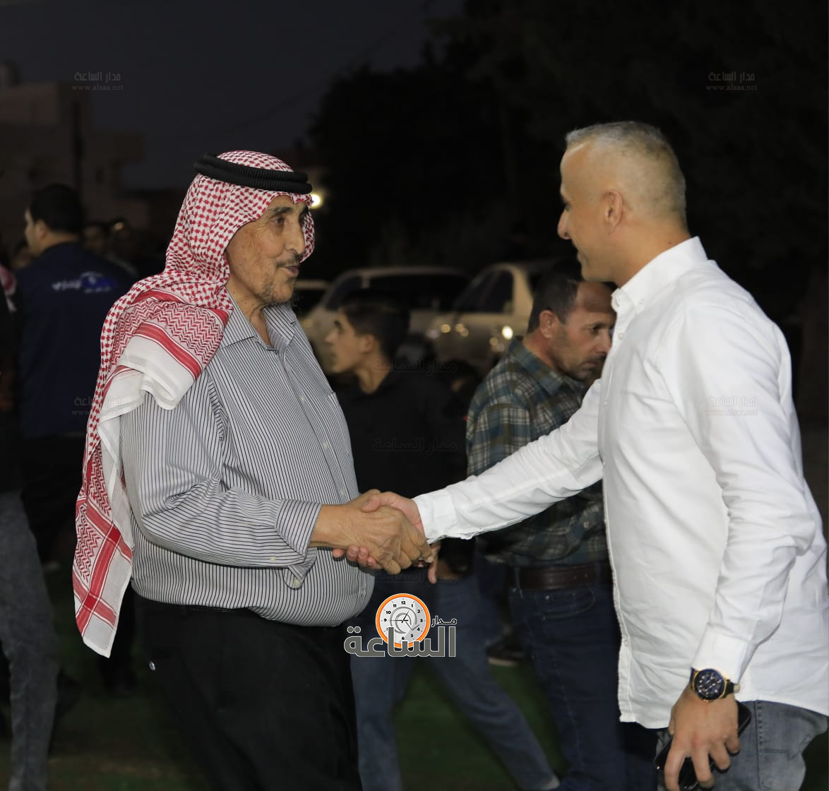 Madar Al-Saa Images 0.7646430405658344