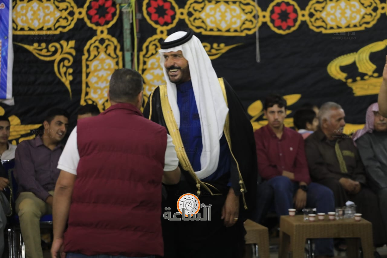 Madar Al-Saa Images 0.8885470689752721