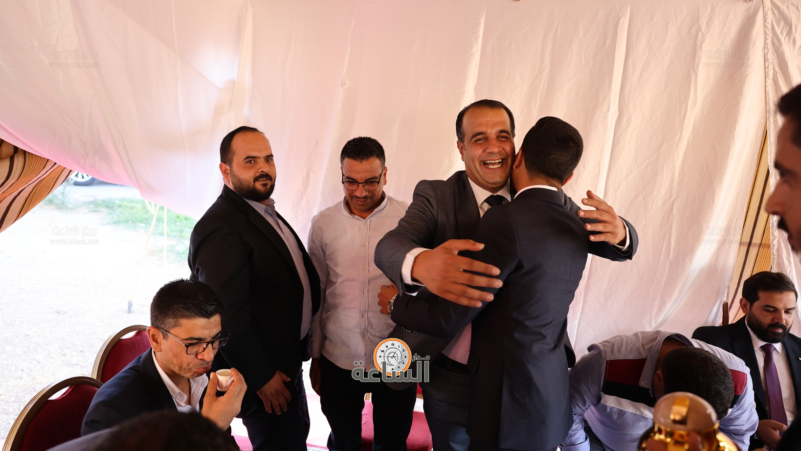 Madar Al-Saa Images 0.03368969513737985