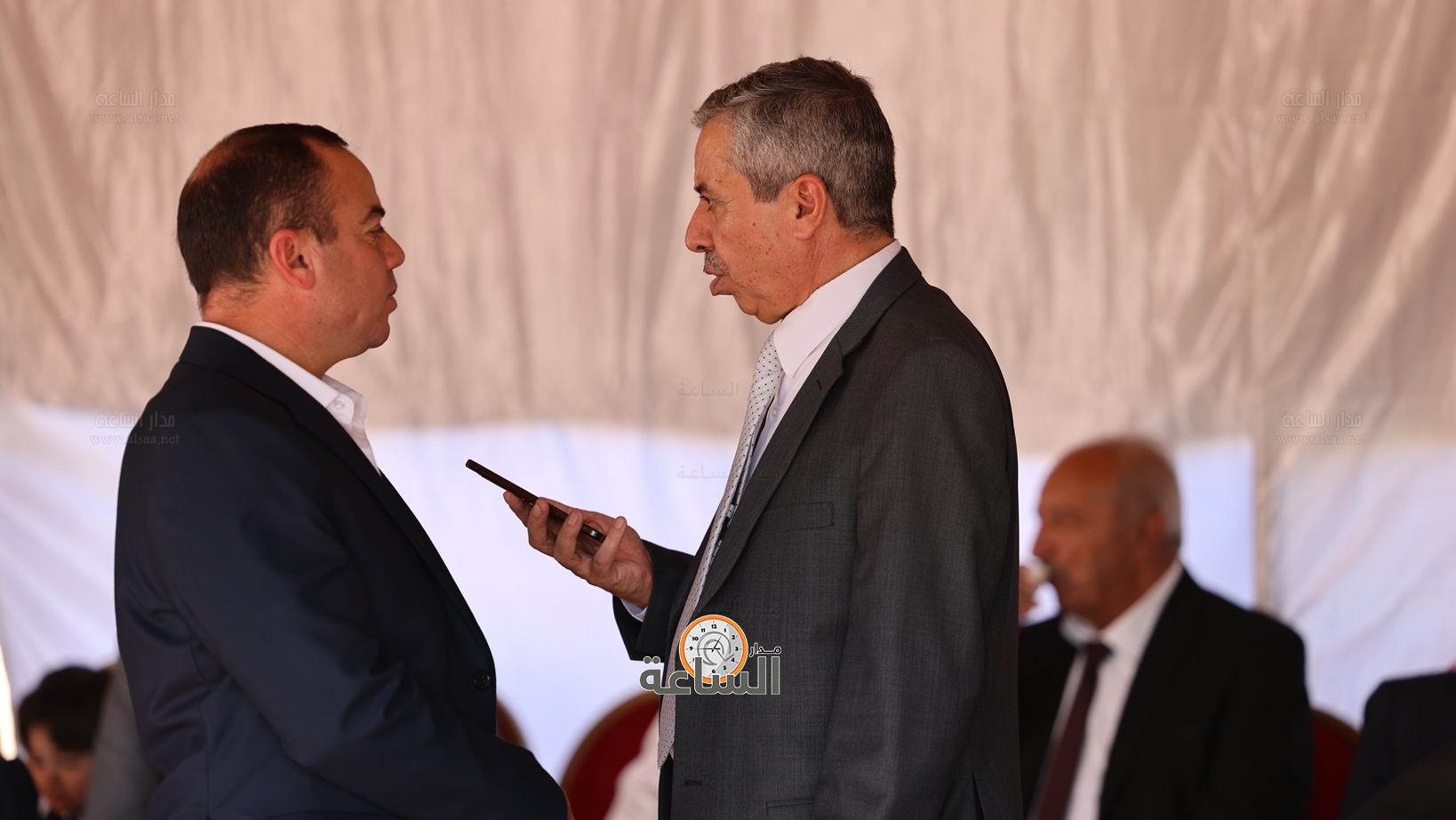 Madar Al-Saa Images 0.11766111305131643