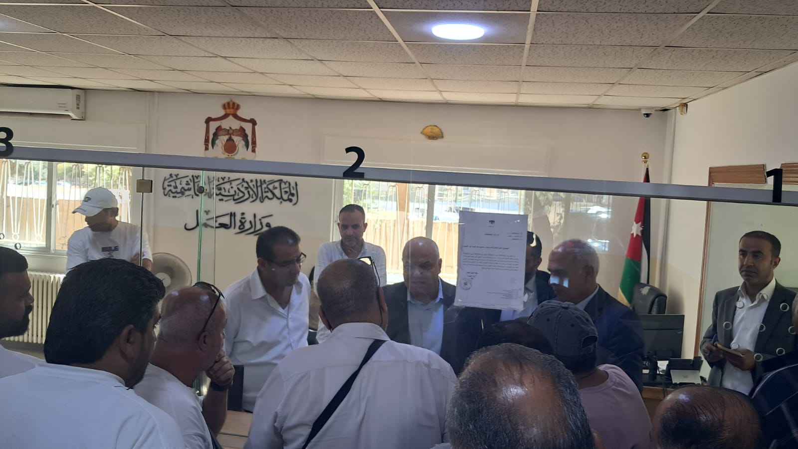 Madar Al-Saa Images 0.36802749549291325