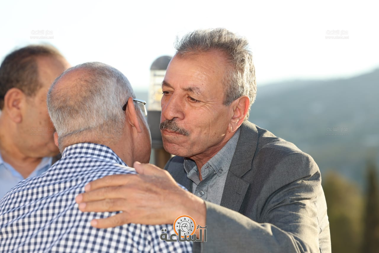 Madar Al-Saa Images 0.5917362474521846