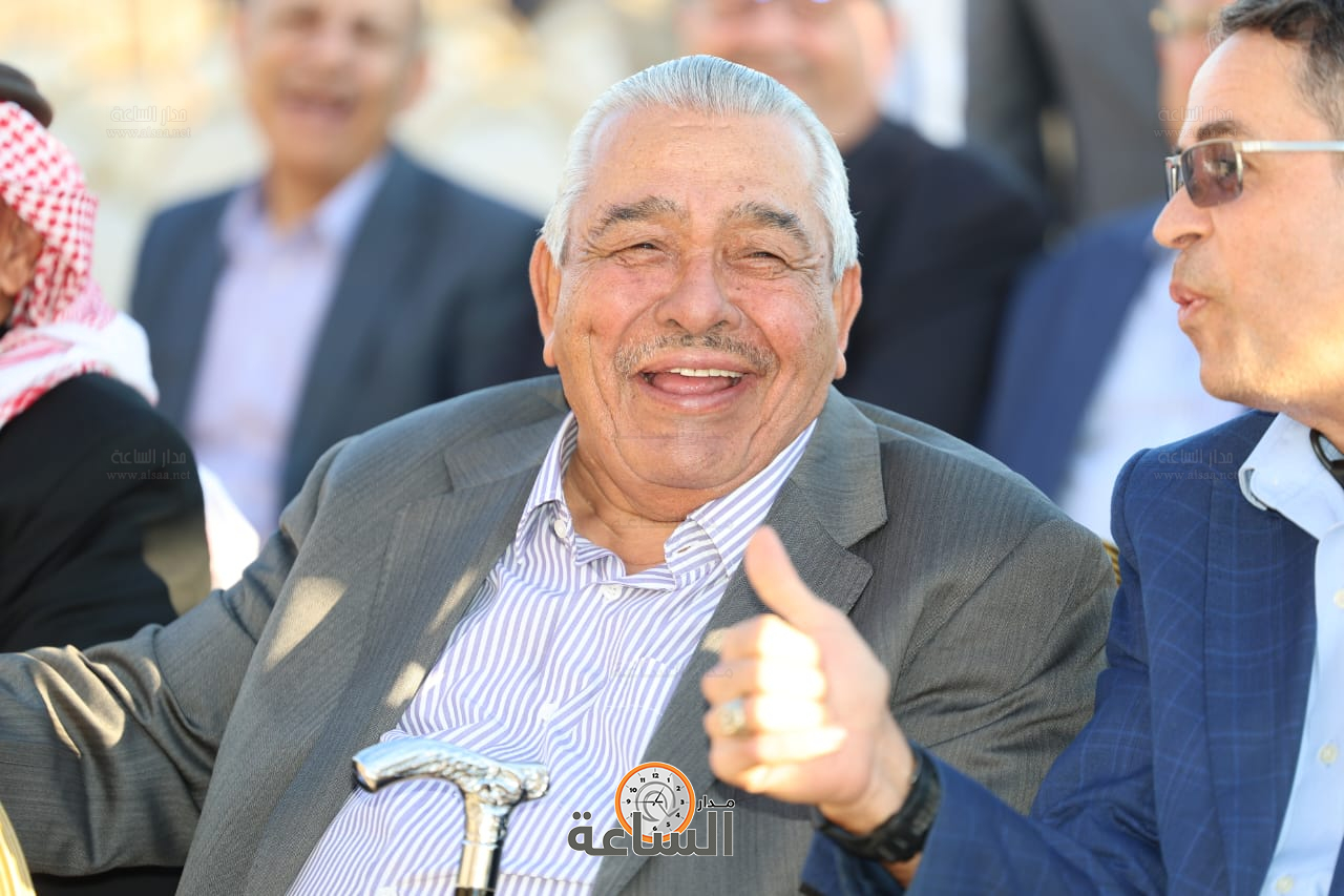 Madar Al-Saa Images 0.9848893416168724