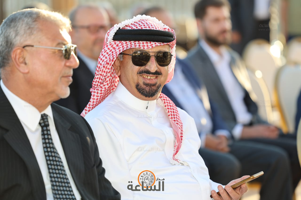 Madar Al-Saa Images 0.8456180075054481