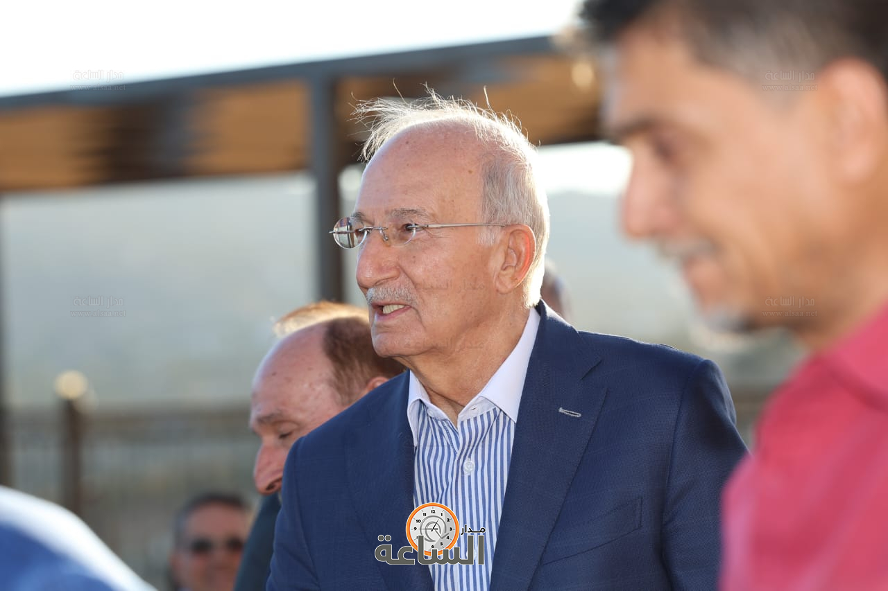 Madar Al-Saa Images 0.8011449322010749