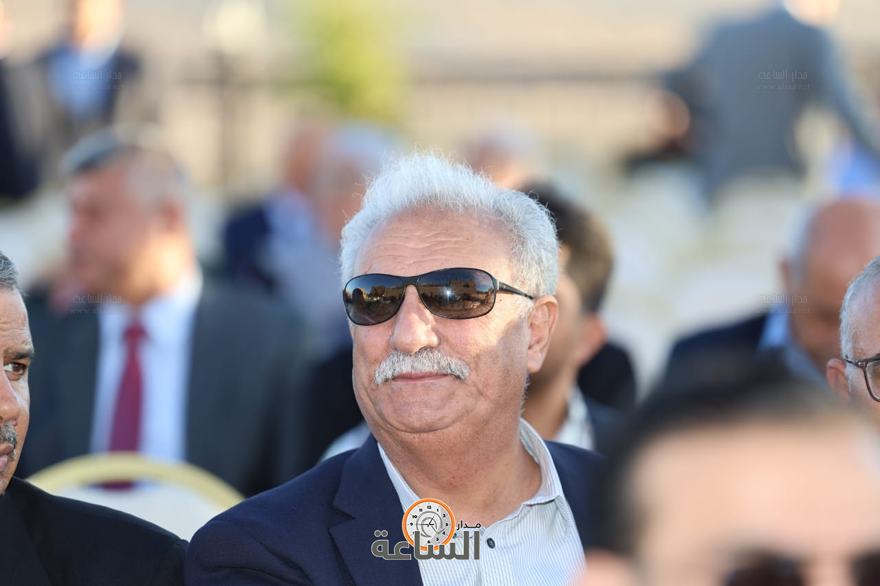 Madar Al-Saa Images 0.8820087054655694