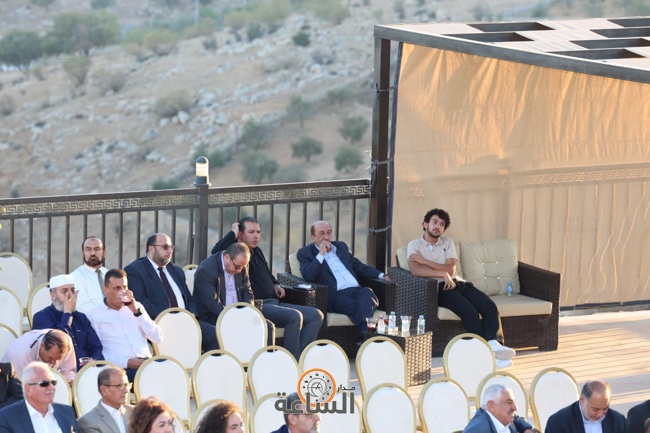 Madar Al-Saa Images 0.5356363696677637