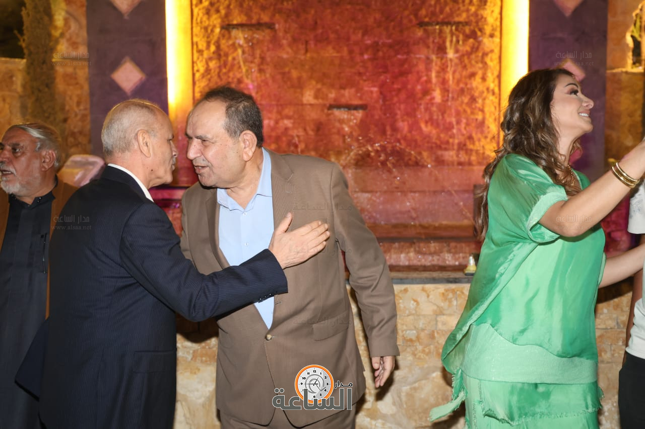 Madar Al-Saa Images 0.1598229607615107