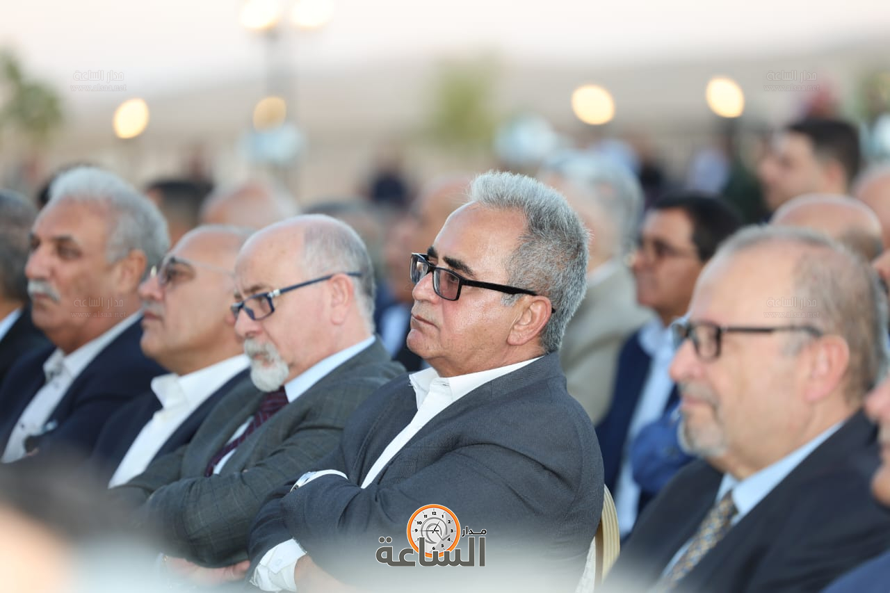 Madar Al-Saa Images 0.801789242246354