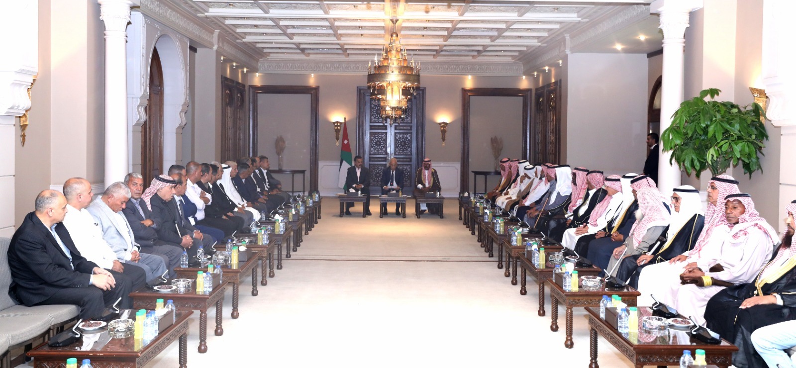 Madar Al-Saa Images 0.4808245661312801