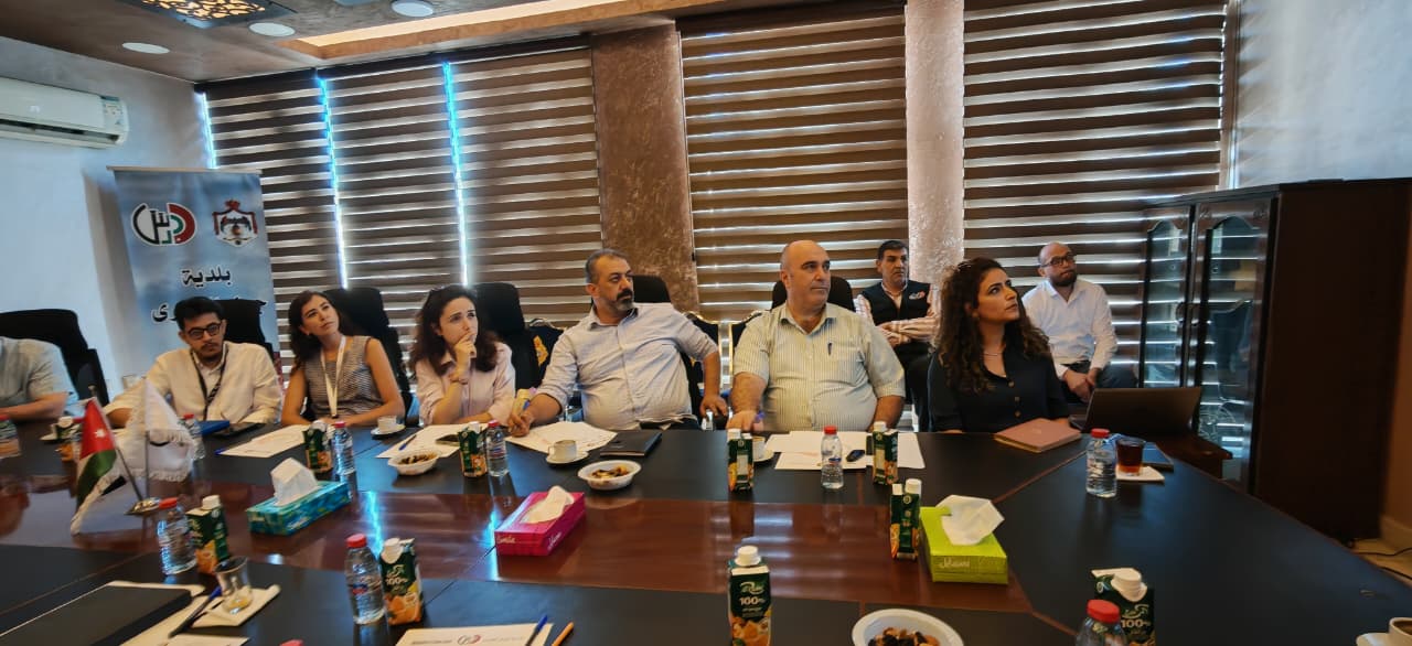 Madar Al-Saa Images 0.2320937707429106