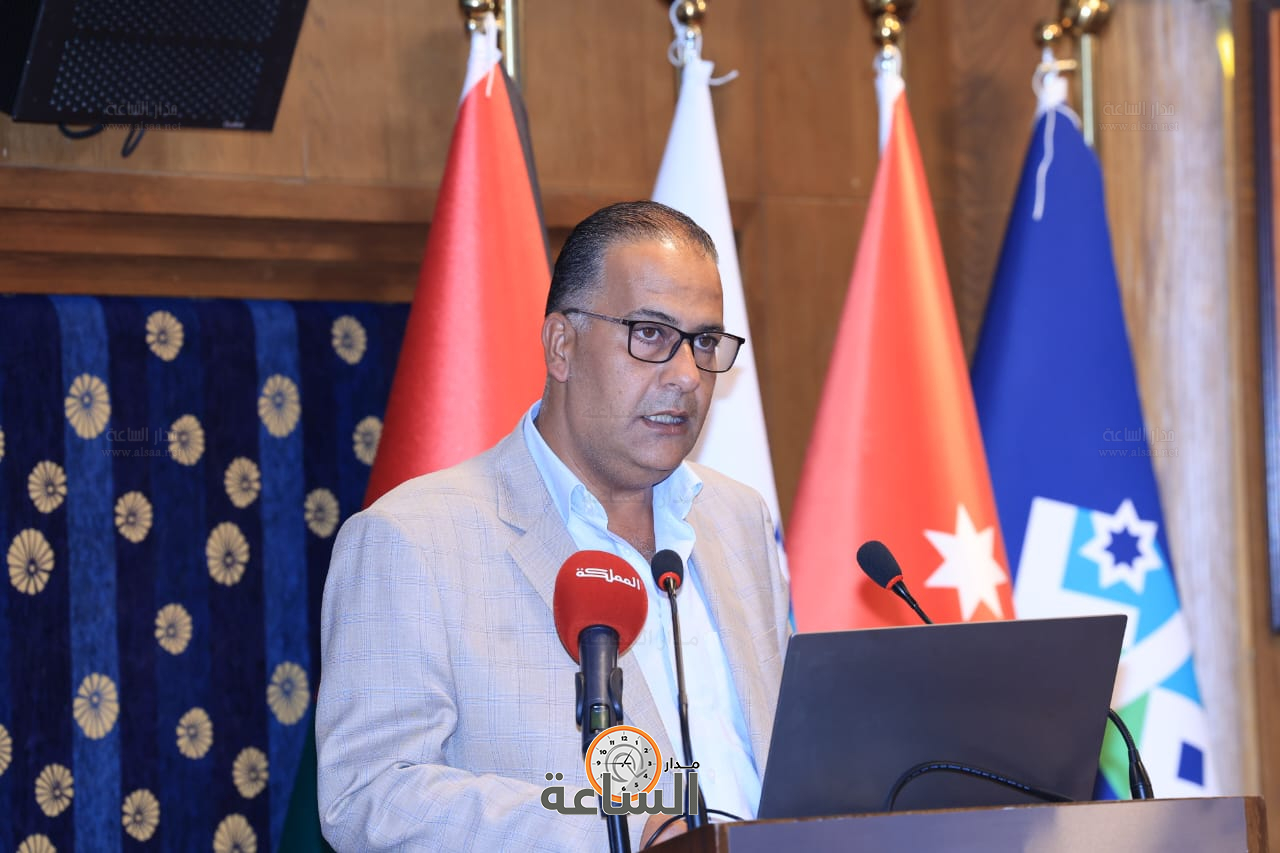 Madar Al-Saa Images 0.3263573936895682