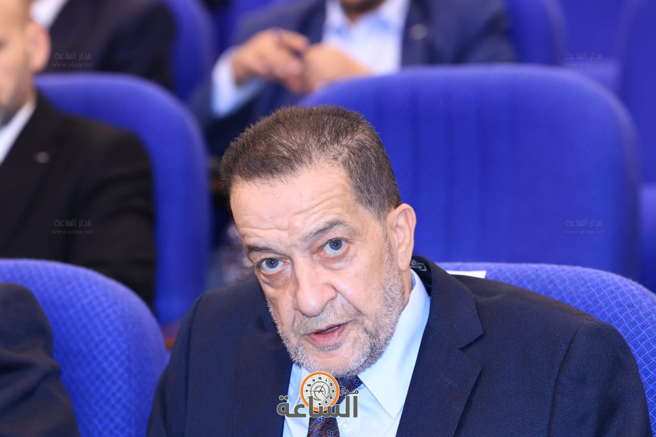 Madar Al-Saa Images 0.9215075459067724