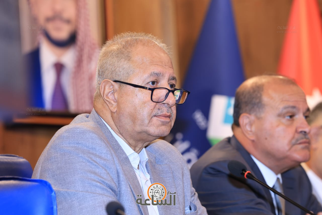 Madar Al-Saa Images 0.7340909508955157