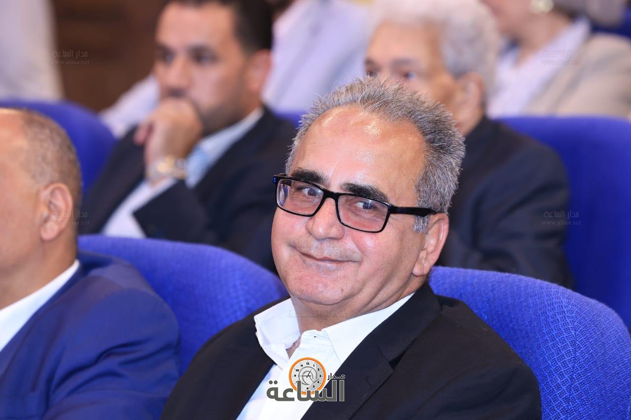 Madar Al-Saa Images 0.7471490565070824