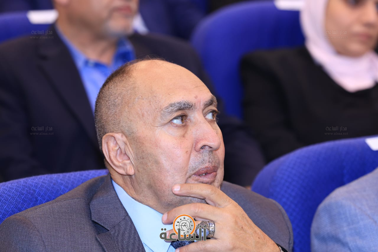 Madar Al-Saa Images 0.47602195356148613