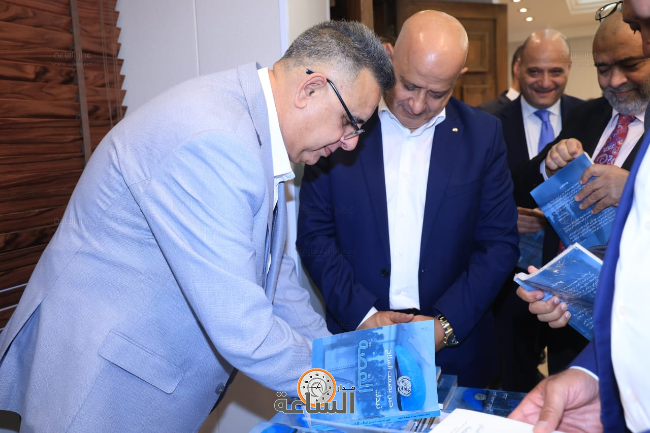 Madar Al-Saa Images 0.6752656057660699