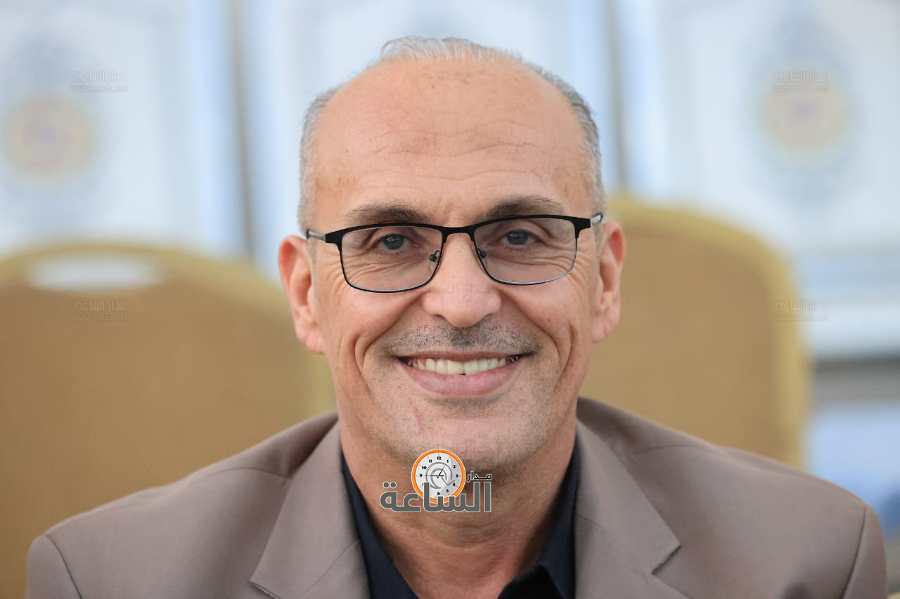 Madar Al-Saa Images 0.3775434083231013