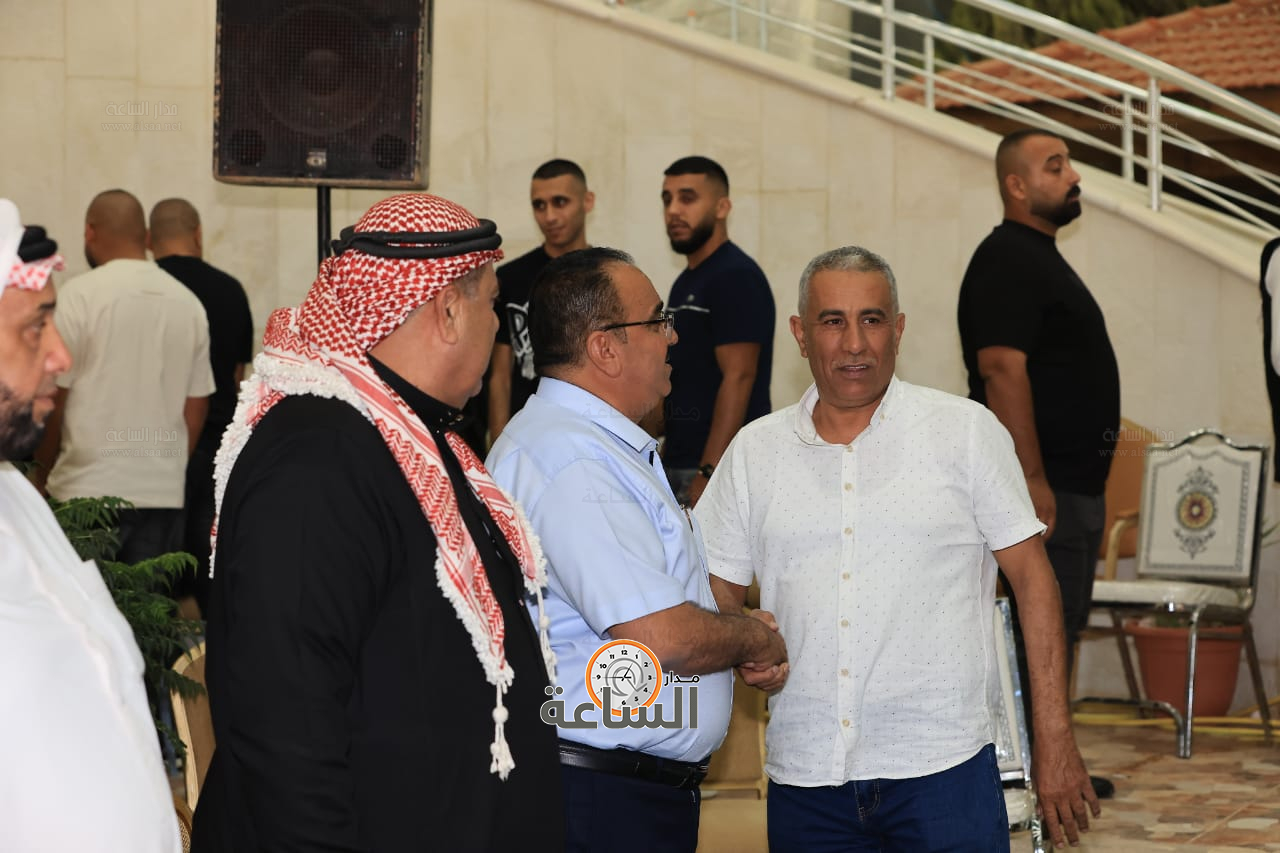 Madar Al-Saa Images 0.9689515308770074