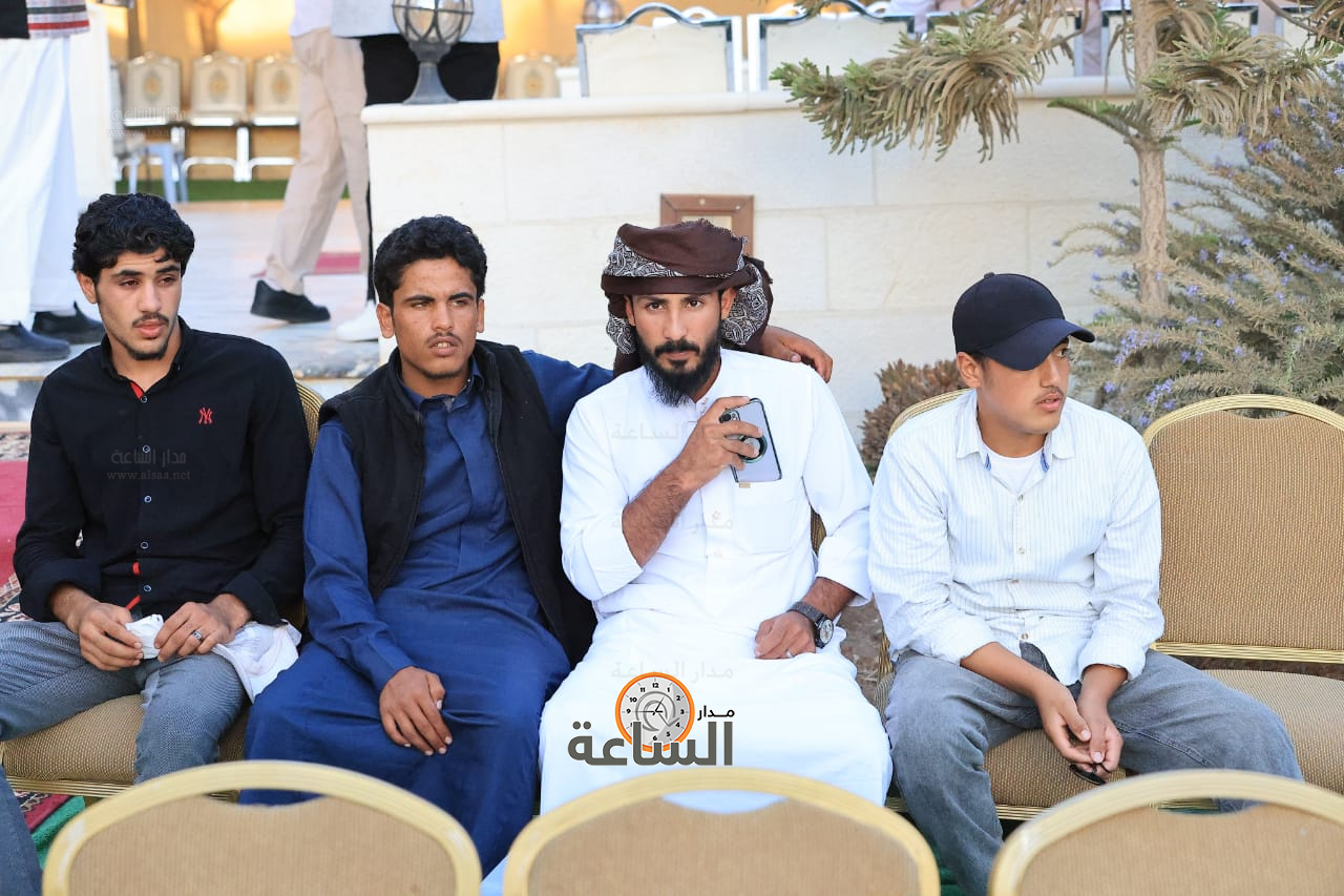 Madar Al-Saa Images 0.5014718223257717