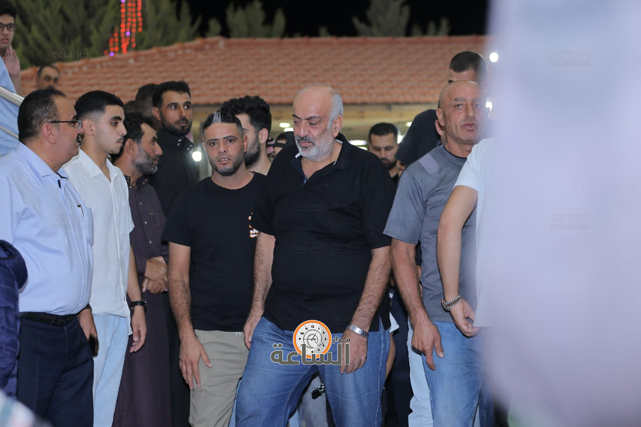 Madar Al-Saa Images 0.9895333849189786