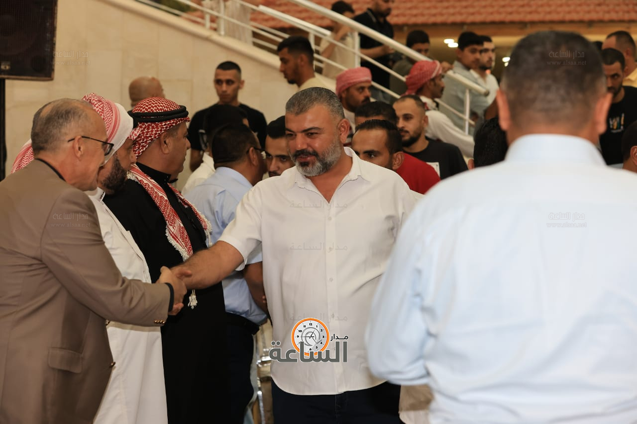 Madar Al-Saa Images 0.6127442474181165