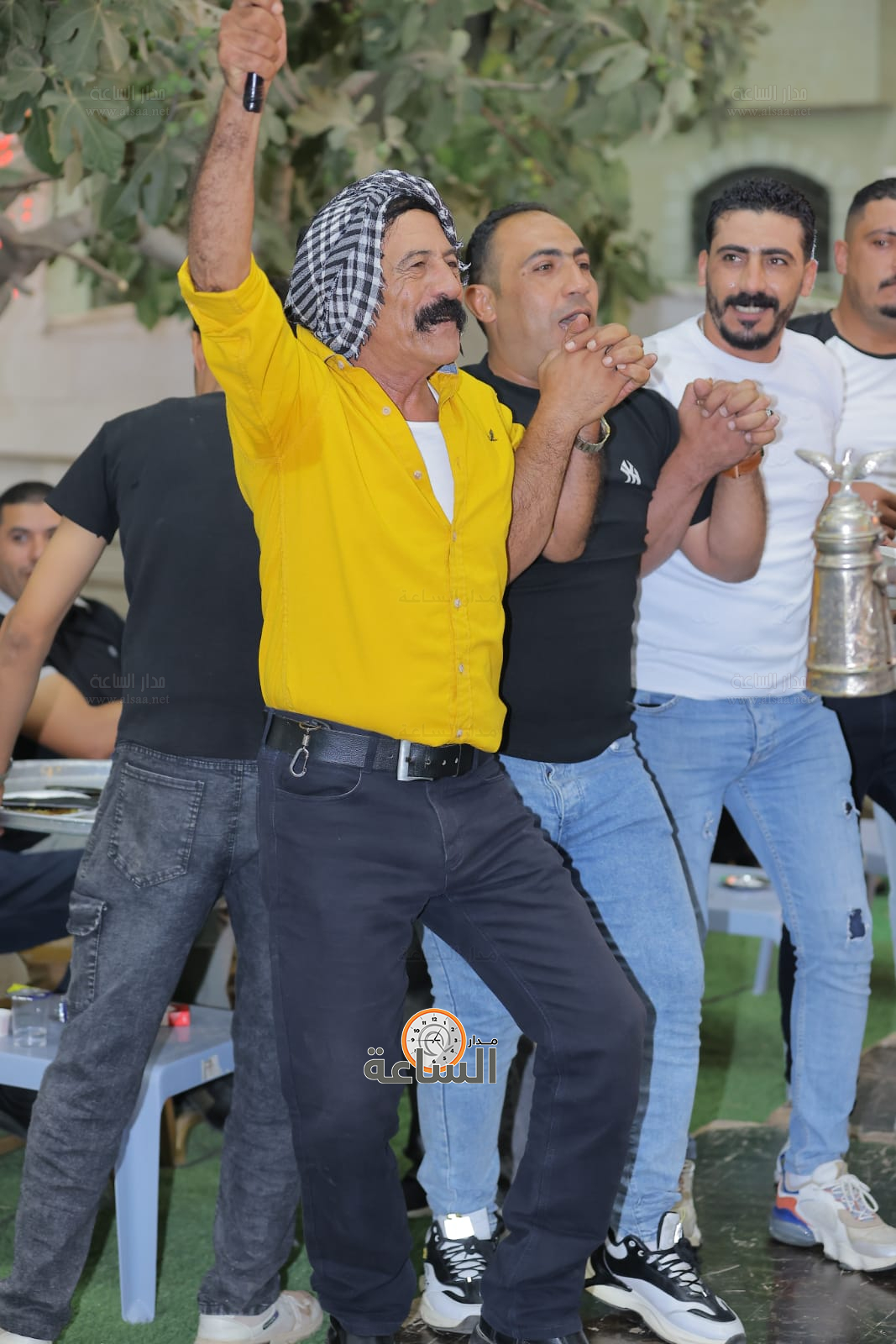 Madar Al-Saa Images 0.18187534693615892