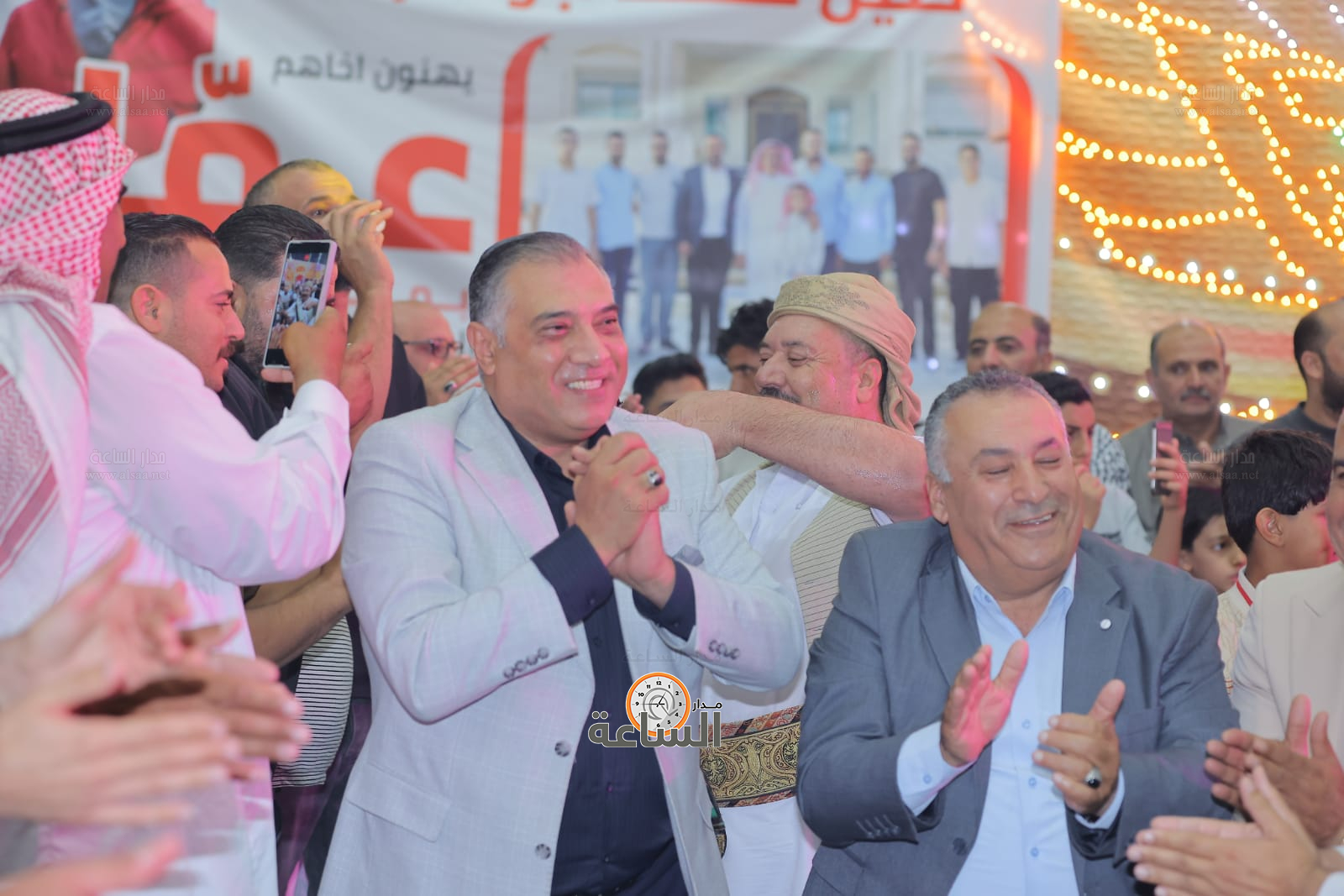 Madar Al-Saa Images 0.15721007694226152