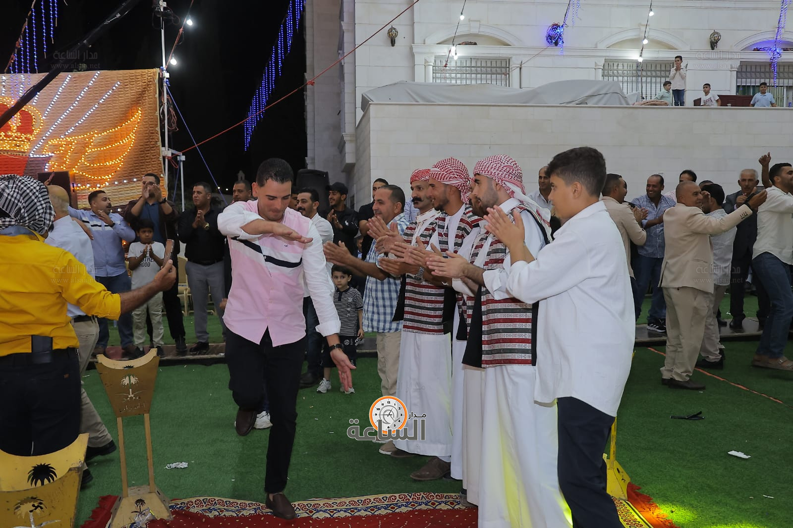 Madar Al-Saa Images 0.3761500351323027