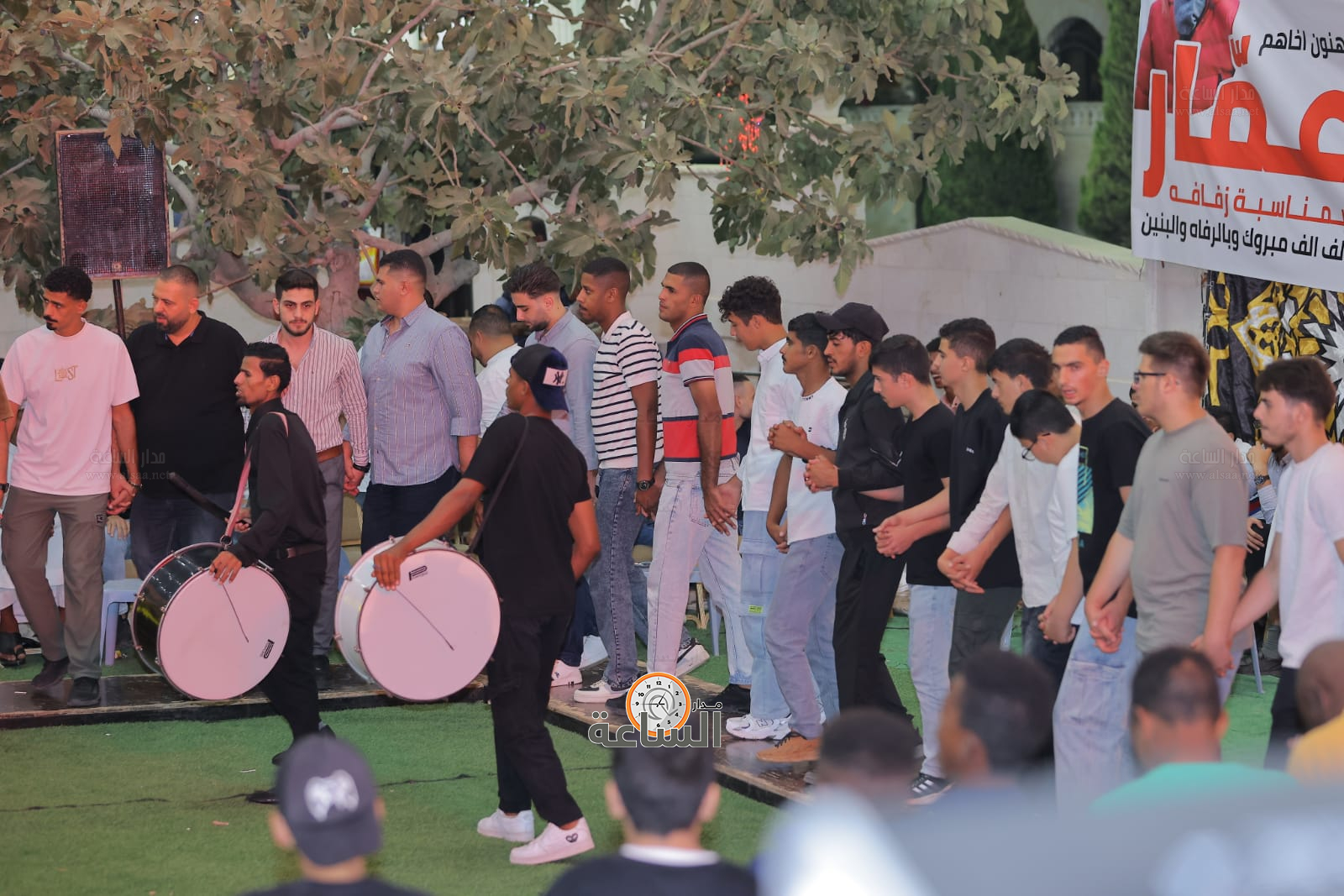 Madar Al-Saa Images 0.009456384350001734