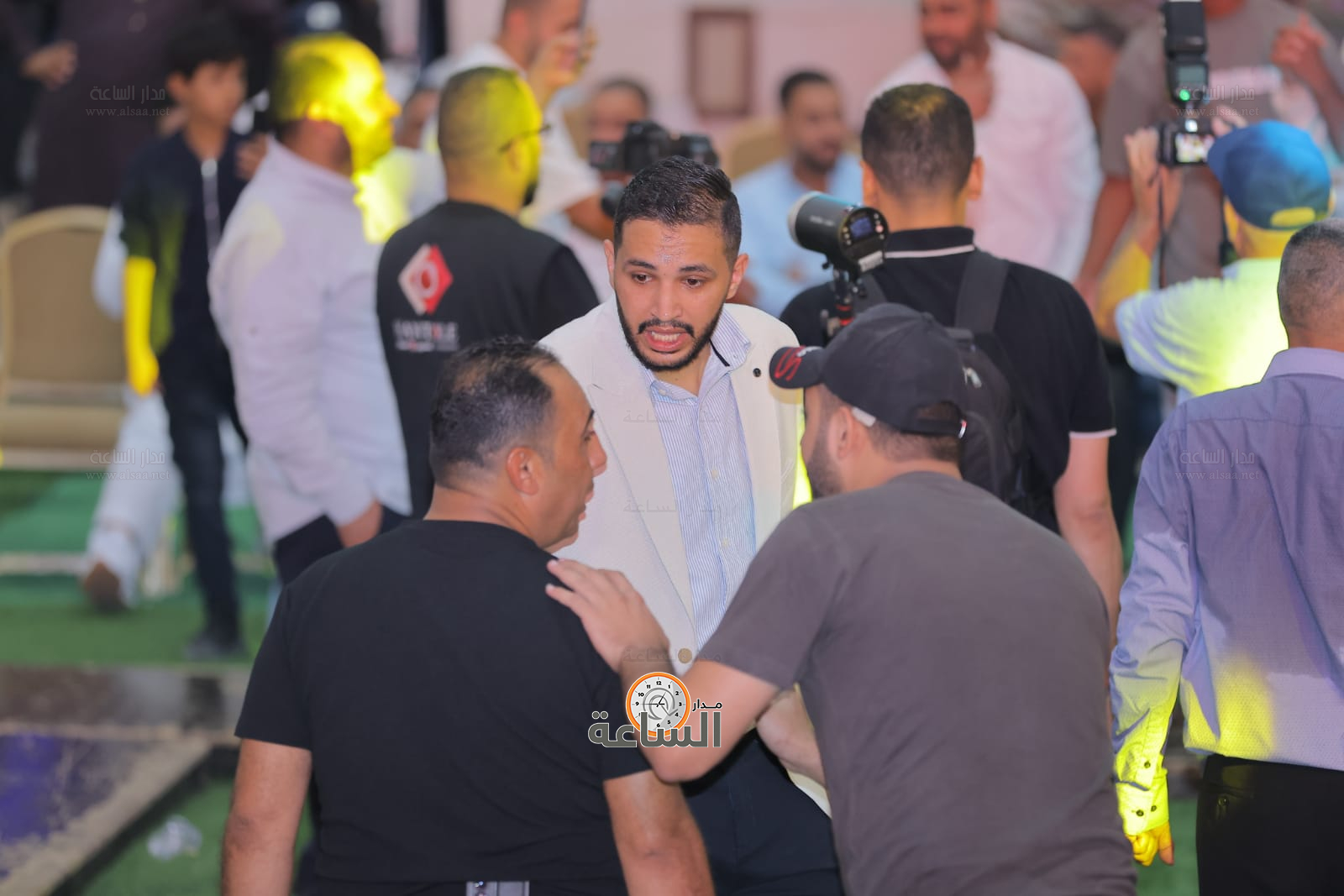 Madar Al-Saa Images 0.6760225774299402