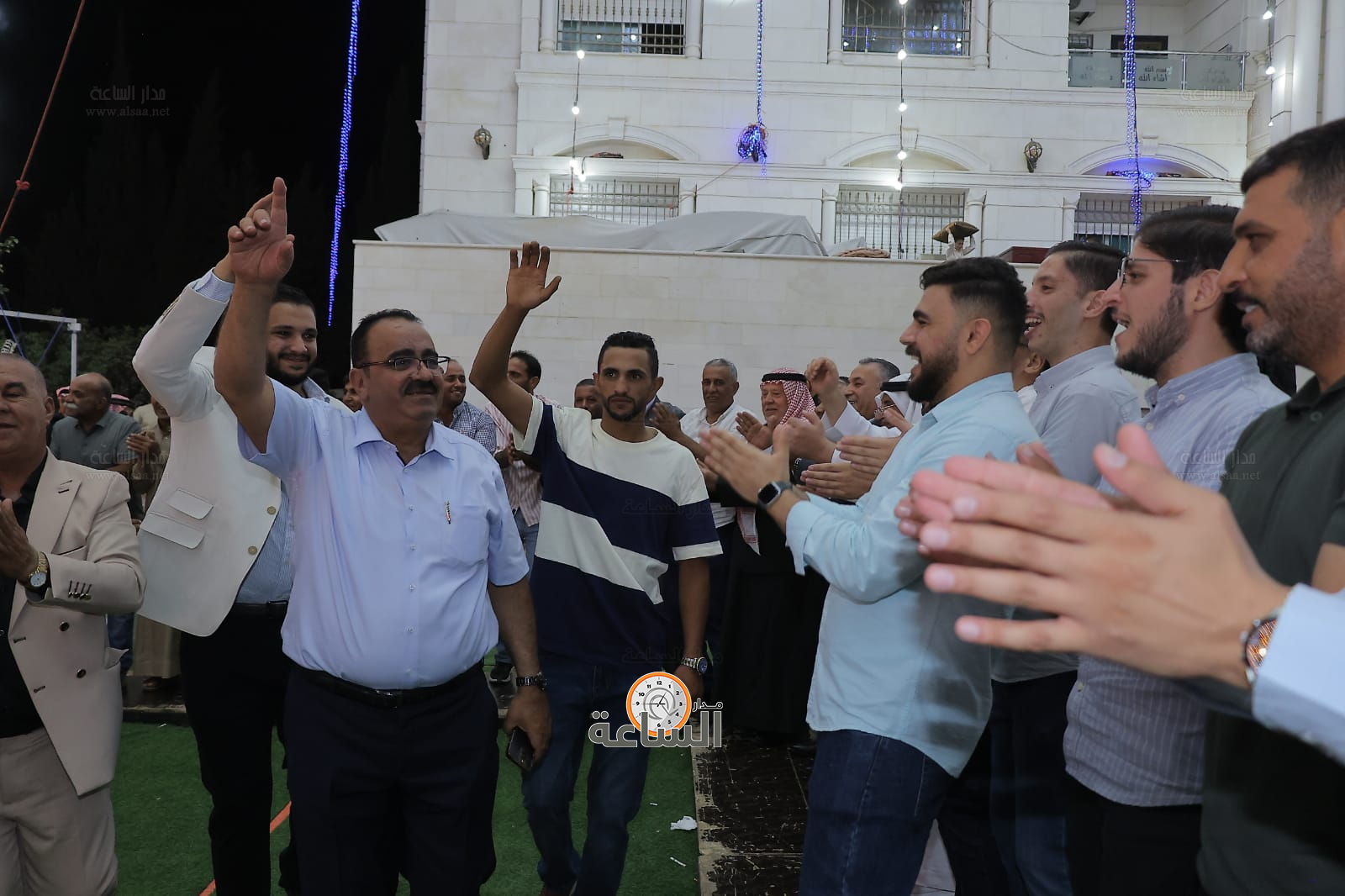 Madar Al-Saa Images 0.44444452251460764