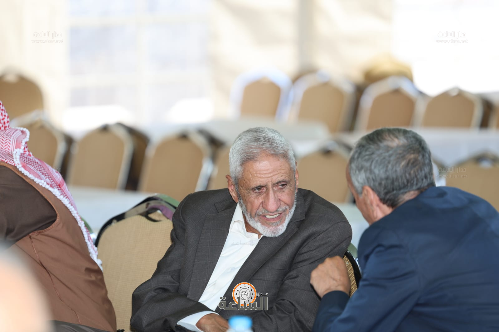 Madar Al-Saa Images 0.9627588354975594