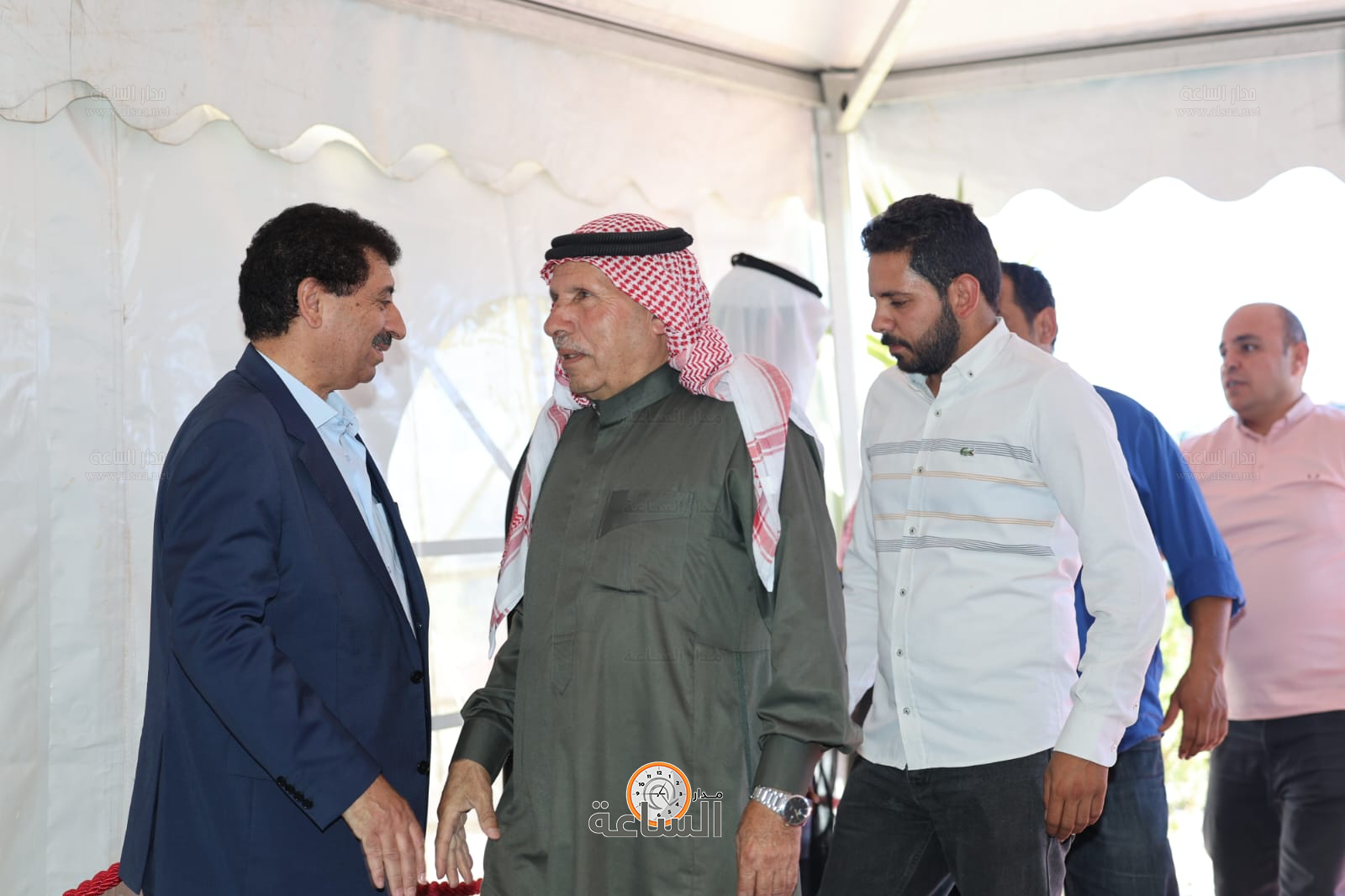 Madar Al-Saa Images 0.37190004546369637