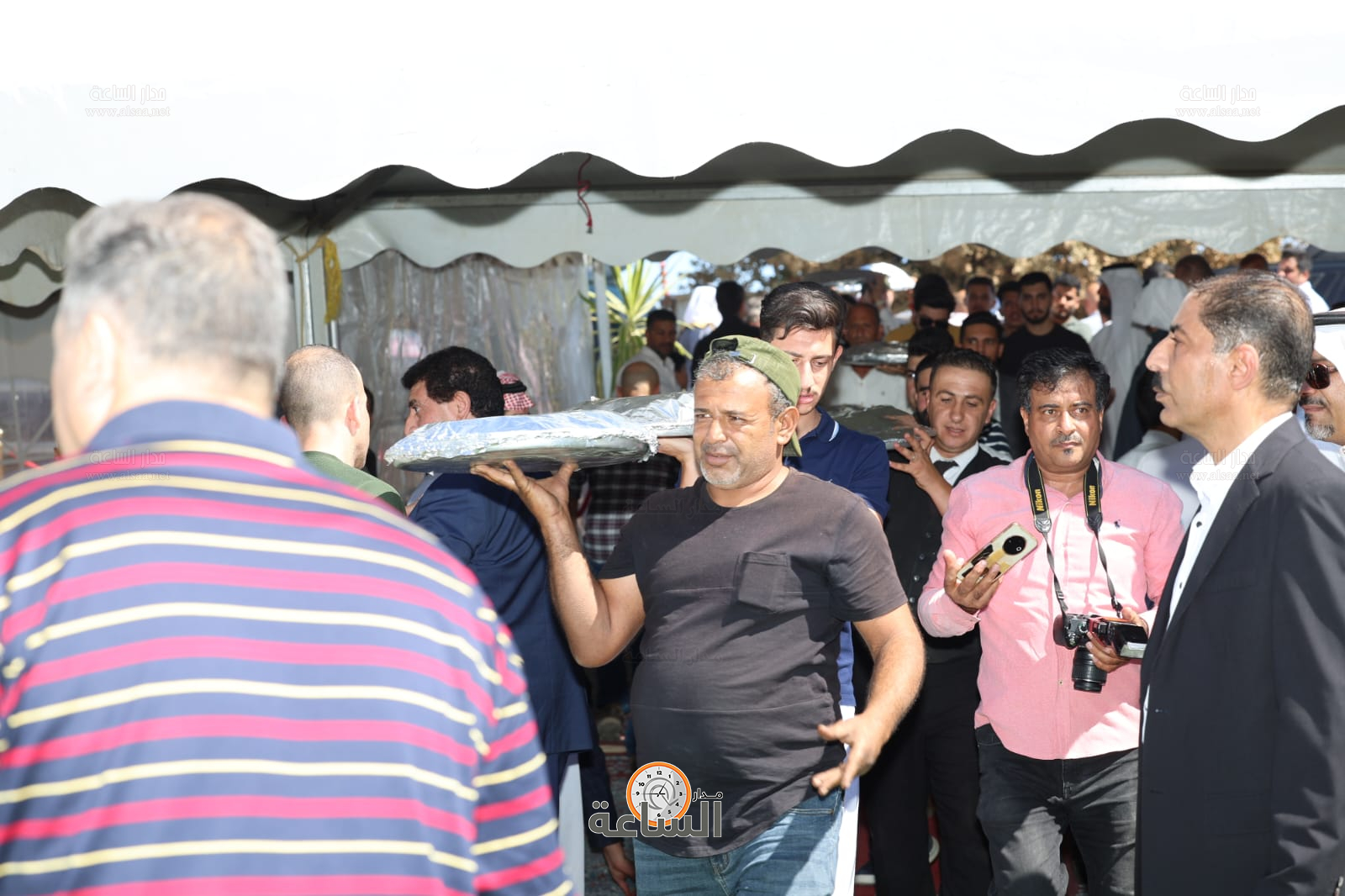 Madar Al-Saa Images 0.5795863591543025